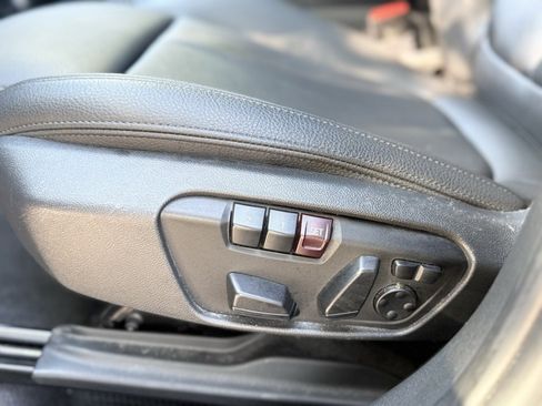 Used 2021 BMW X1 xDrive28i w/ M Sport Package image 24