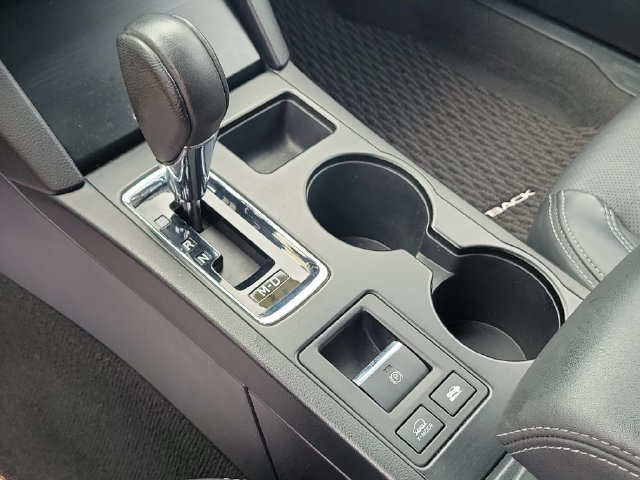 Used 2019 Subaru Outback 2.5i Limited AWD/4WD image 36