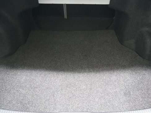 Used 2016 Toyota Camry LE FWD image 22