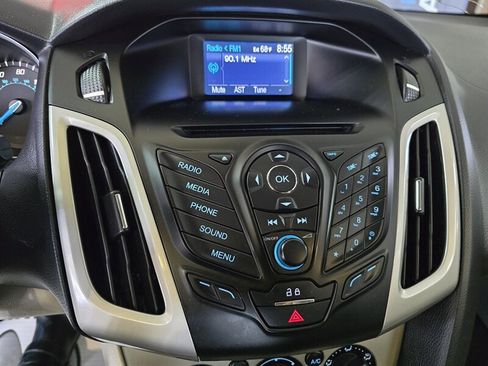 Used 2014 Ford Focus SE image 21