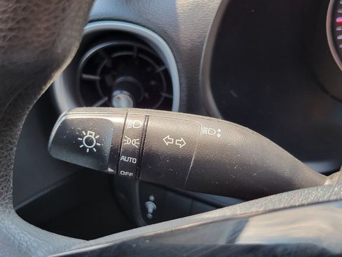 Used 2021 Kia Forte LXS FWD image 15