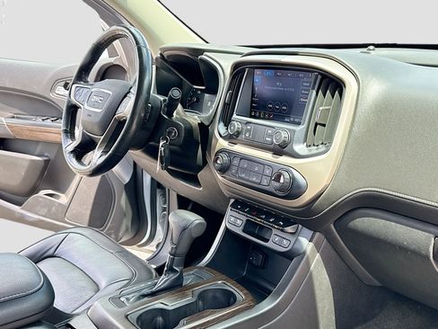 Used 2019 GMC Canyon Denali AWD/4WD image 5