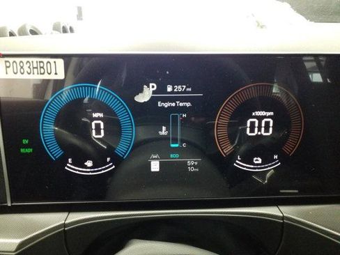 New 2026 Hyundai Santa Fe SE image 10