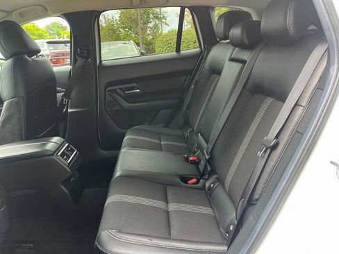 Used 2025 MAZDA CX-50 AWD 2.5 S w/ Preferred Package image 12
