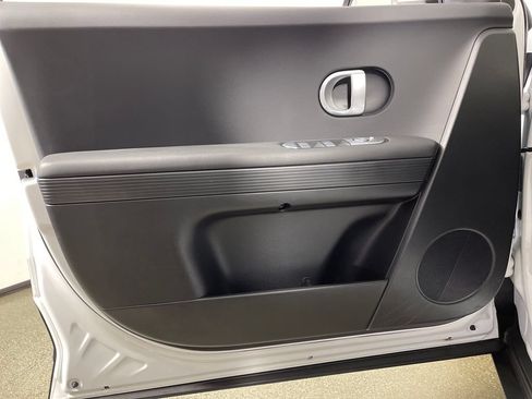 Certified 2024 Hyundai Ioniq 5 SEL RWD image 19