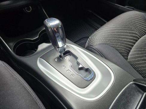 Used 2013 Dodge Journey SXT w/ Flexible Seating Group FWD image 32