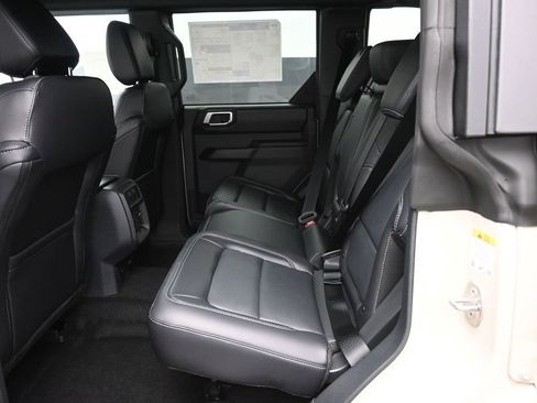 New 2026 Ford Bronco Outer Banks AWD/4WD image 24