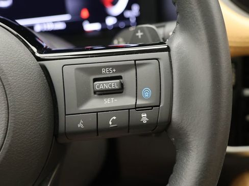 Used 2023 Nissan Rogue Platinum w/ Platinum Premium Package AWD/4WD image 21