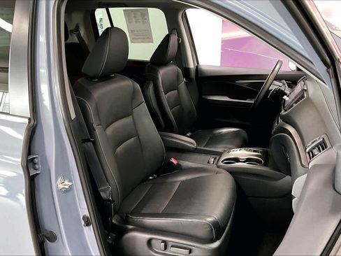 Used 2023 Honda Ridgeline RTL image 11