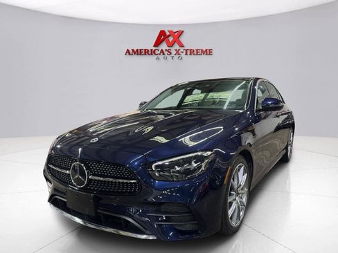 Used 2022 Mercedes-Benz E 350 4MATIC Sedan image 2
