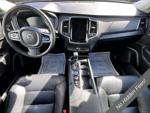 Used 2020 Volvo XC90 T6 Momentum w/ Protection Package Premier AWD/4WD image 13