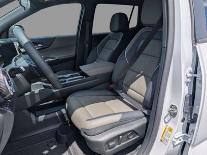 New 2026 Chevrolet Equinox LT w/ Convenience Package II