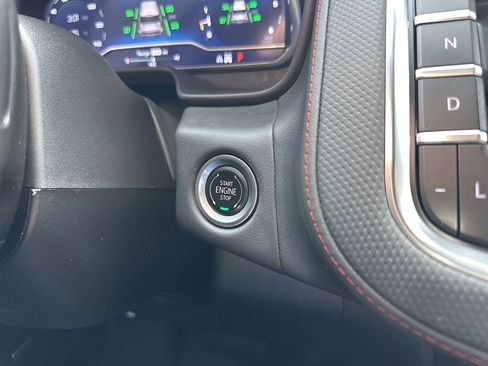 Used 2024 Chevrolet Tahoe RST w/ Luxury Package image 20