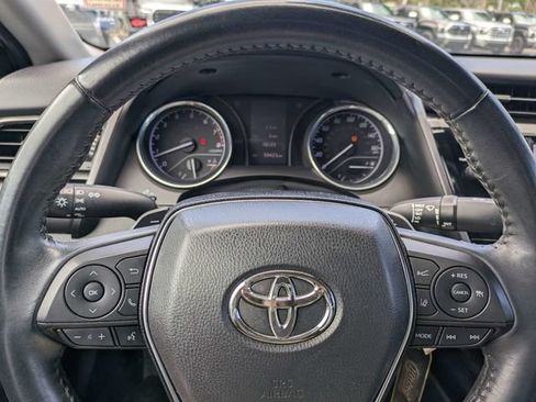 Used 2019 Toyota Camry SE FWD image 24
