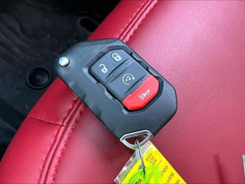 Used 2024 Jeep Wrangler Unlimited Rubicon 392 image 36