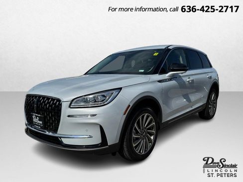 Used 2025 Lincoln Corsair Reserve w/ Rear Removable Package Tray image 1