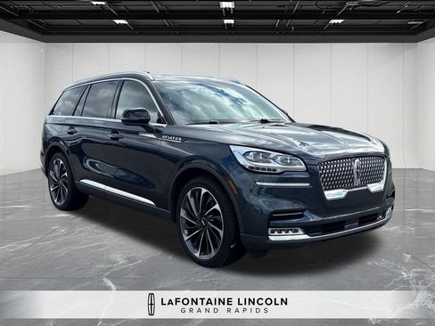 Certified 2024 Lincoln Aviator Reserve w/ Equipment Group 201A AWD/4WD image 7