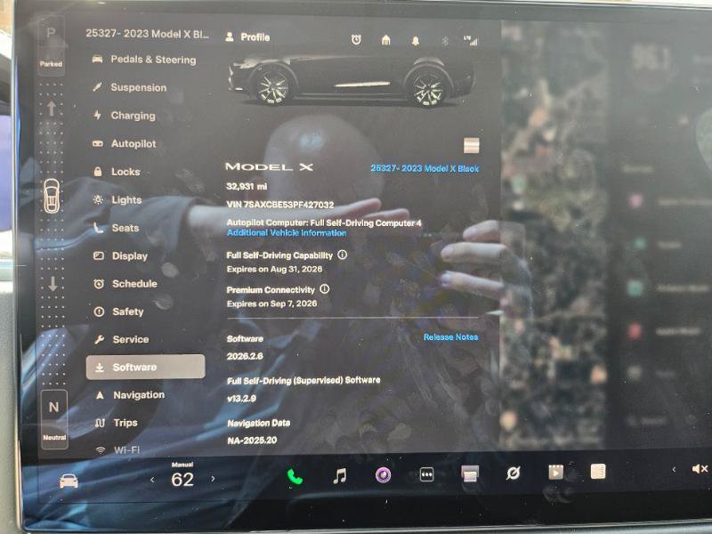 Used 2023 Tesla Model X AWD/4WD image 2
