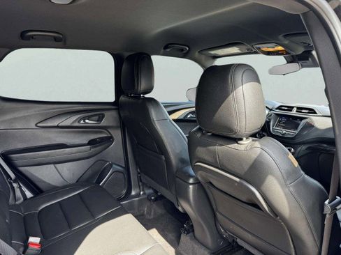 Used 2022 Chevrolet TrailBlazer ACTIV image 40