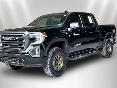 Used 2021 GMC Sierra 1500 AT4 w/ AT4 Value Package AWD/4WD image 3