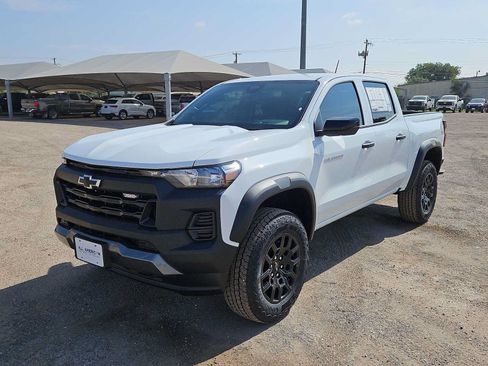 New 2026 Chevrolet Colorado Trail Boss AWD/4WD image 4