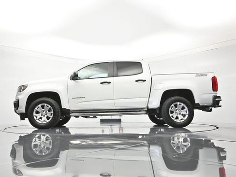 Used 2022 Chevrolet Colorado Z71 AWD/4WD image 43