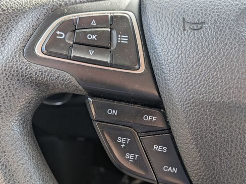 Used 2021 Ford EcoSport S AWD/4WD image 19