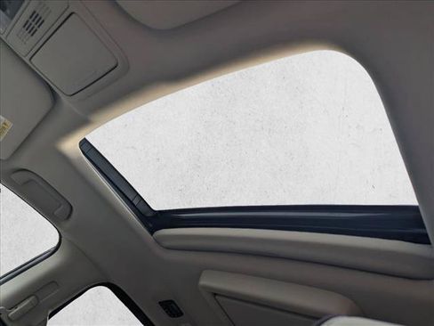 Certified 2026 Honda Odyssey Touring image 16
