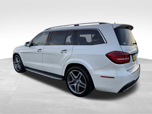Used 2017 Mercedes-Benz GLS 550 4MATIC w/ Driver Assistance Package image 7