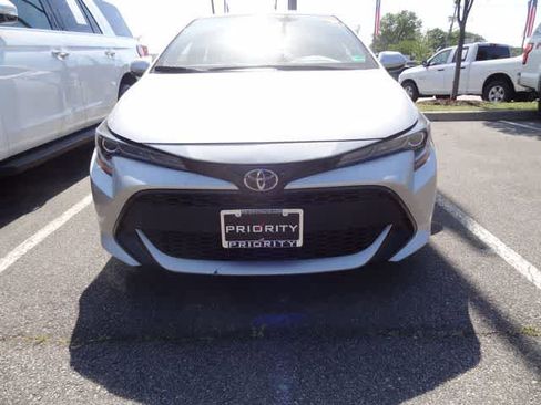 Used 2022 Toyota Corolla SE image 2