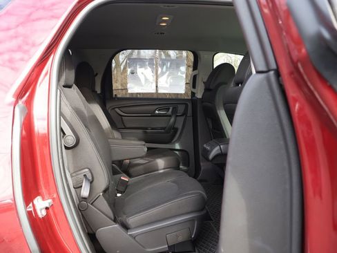 Used 2016 GMC Acadia SLE image 45