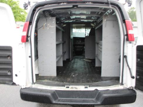 Used 2020 Chevrolet Express 2500 w/ Communications Package RWD image 12