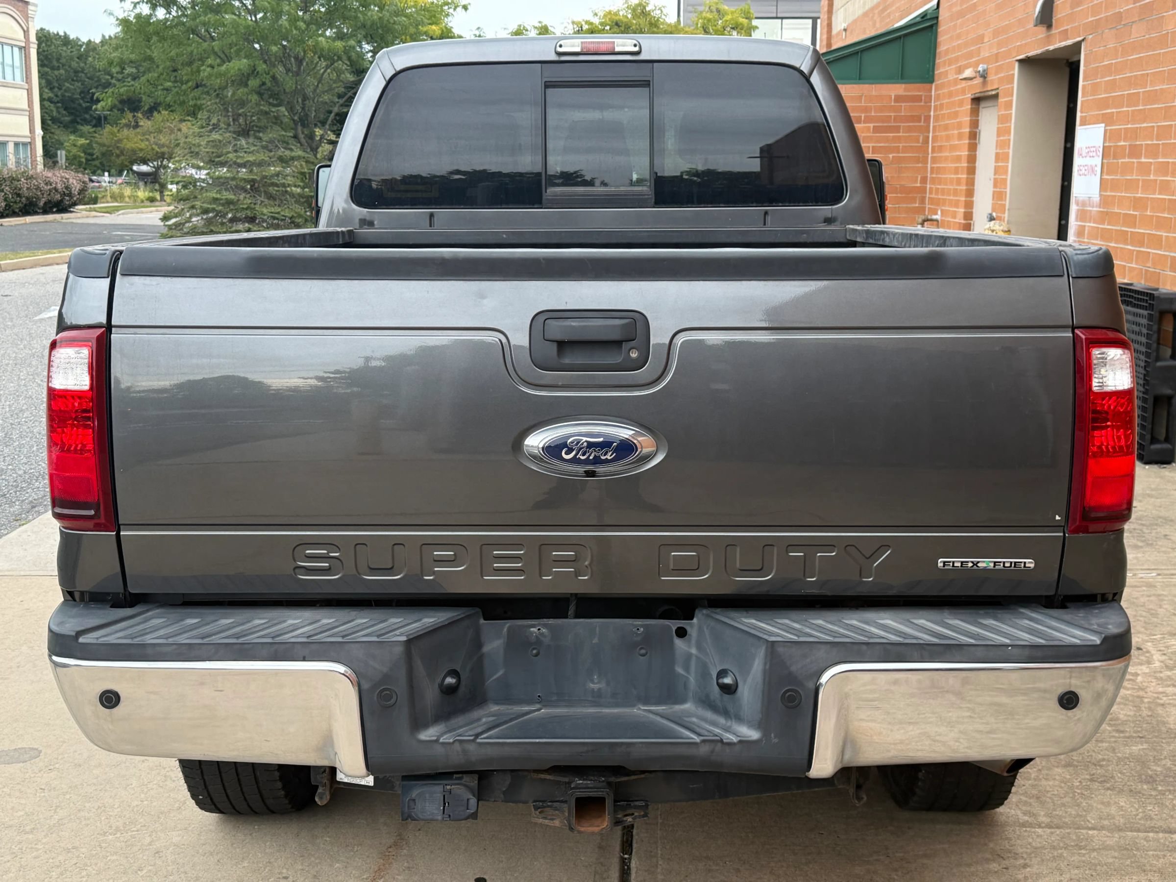 Used 2015 Ford F250 Lariat w/ Chrome Package AWD/4WD image 4