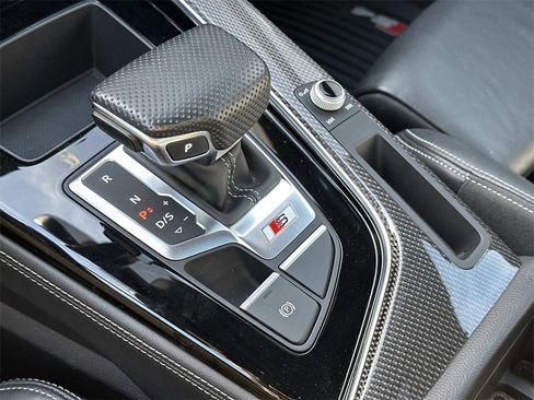 Used 2021 Audi S4 Premium Plus w/ Premium Plus Package image 34