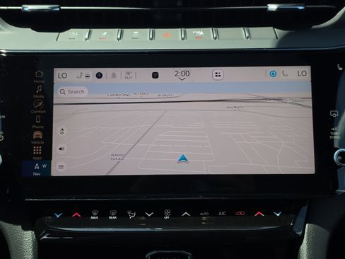 New 2026 Jeep Grand Cherokee Altitude AWD/4WD image 23