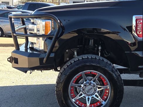 Used 2017 Ford F350 Platinum w/ FX4 Off-Road Package image 5