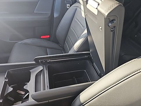 New 2026 Hyundai Santa Fe Limited AWD/4WD image 24