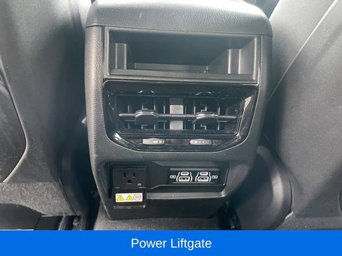 Used 2025 Jeep Grand Cherokee Laredo X w/ Luxury Tech Group I AWD/4WD image 15