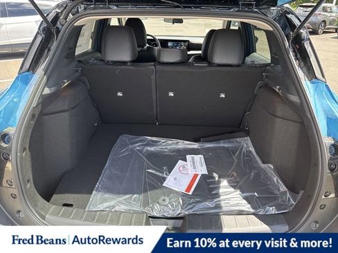 New 2025 Nissan Kicks SR image 10