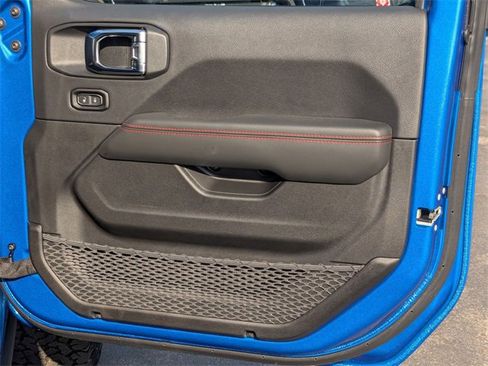 New 2025 Jeep Wrangler Unlimited Rubicon image 33