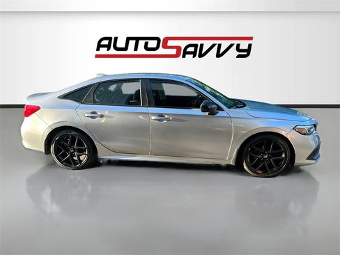 Used 2022 Honda Civic Sport image 8