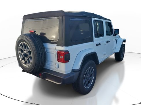 Used 2021 Jeep Wrangler Unlimited Sport AWD/4WD image 4