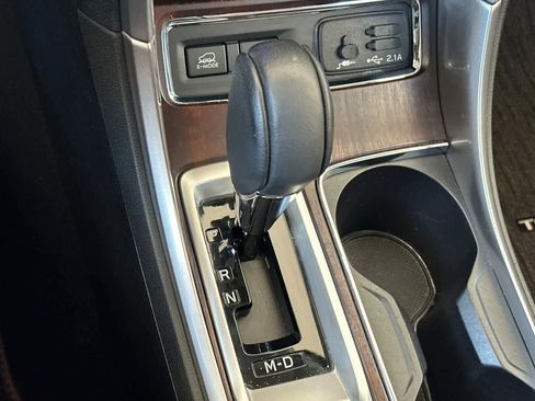Used 2019 Subaru Ascent Touring AWD/4WD image 25
