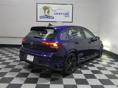 Used 2022 Volkswagen GTI SE image 10