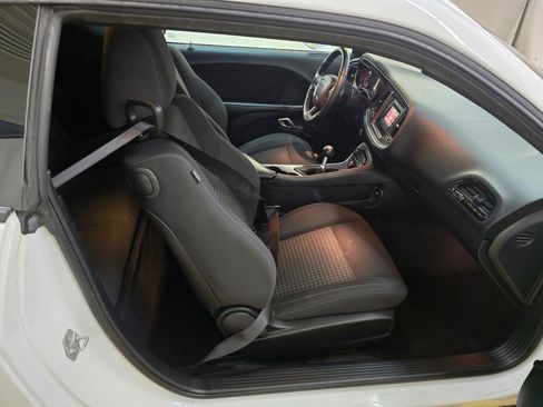 Used 2017 Dodge Challenger R/T w/ Blacktop Package image 11