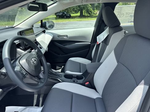 New 2025 Toyota Corolla LE FWD image 13