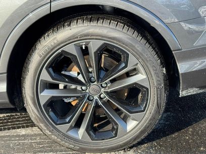 New 2026 Audi Q7 3.0T Premium Plus