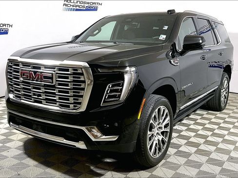 Used 2025 GMC Yukon Denali w/ Denali Reserve Package RWD image 1