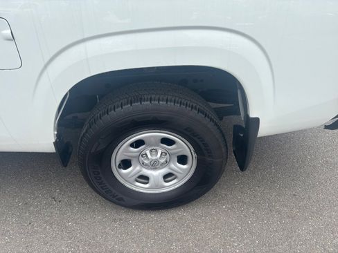 Used 2026 Nissan Frontier S w/ S Utility Package image 22