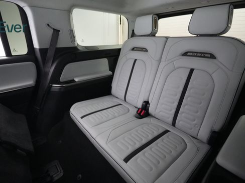 Used 2023 Rivian R1S Adventure AWD/4WD image 26